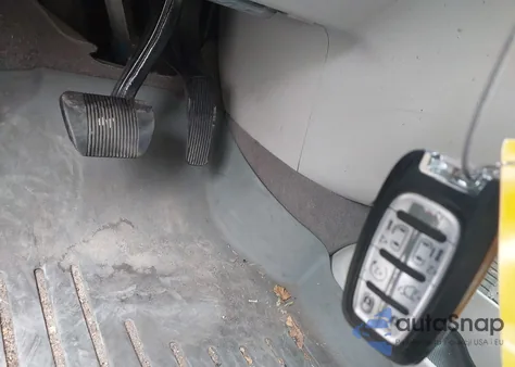 2017 Chrysler Pacifica Touring-L z USA, uszkodzony, nr VIN 2C4RC1BG0HR504032